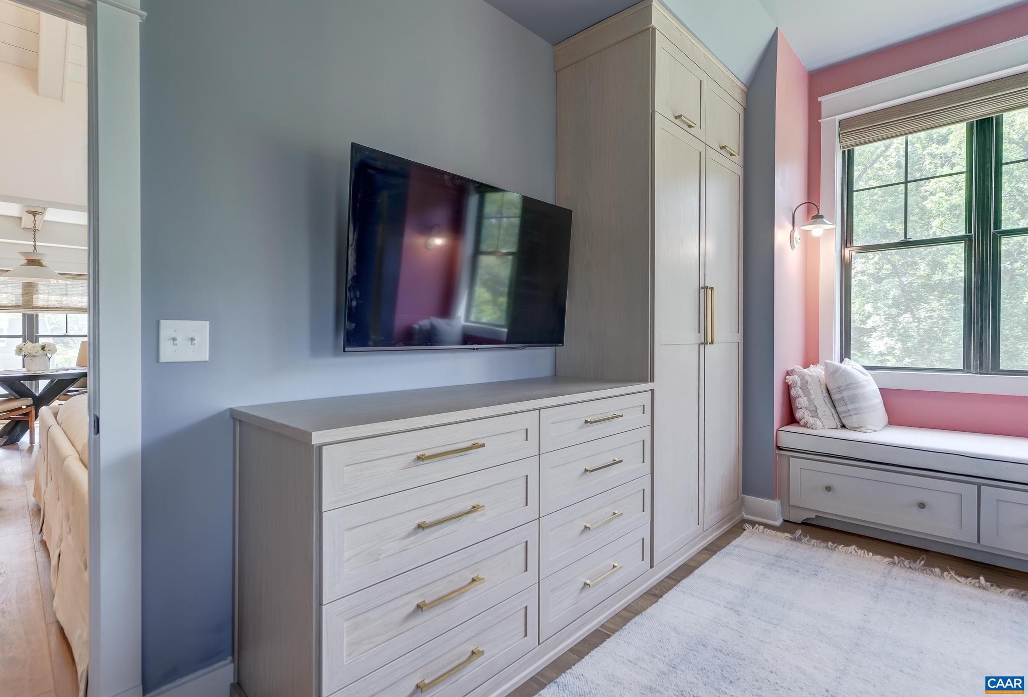 3327 Rowcross Street Crozet, VA 22932 - Photo 27 of 63