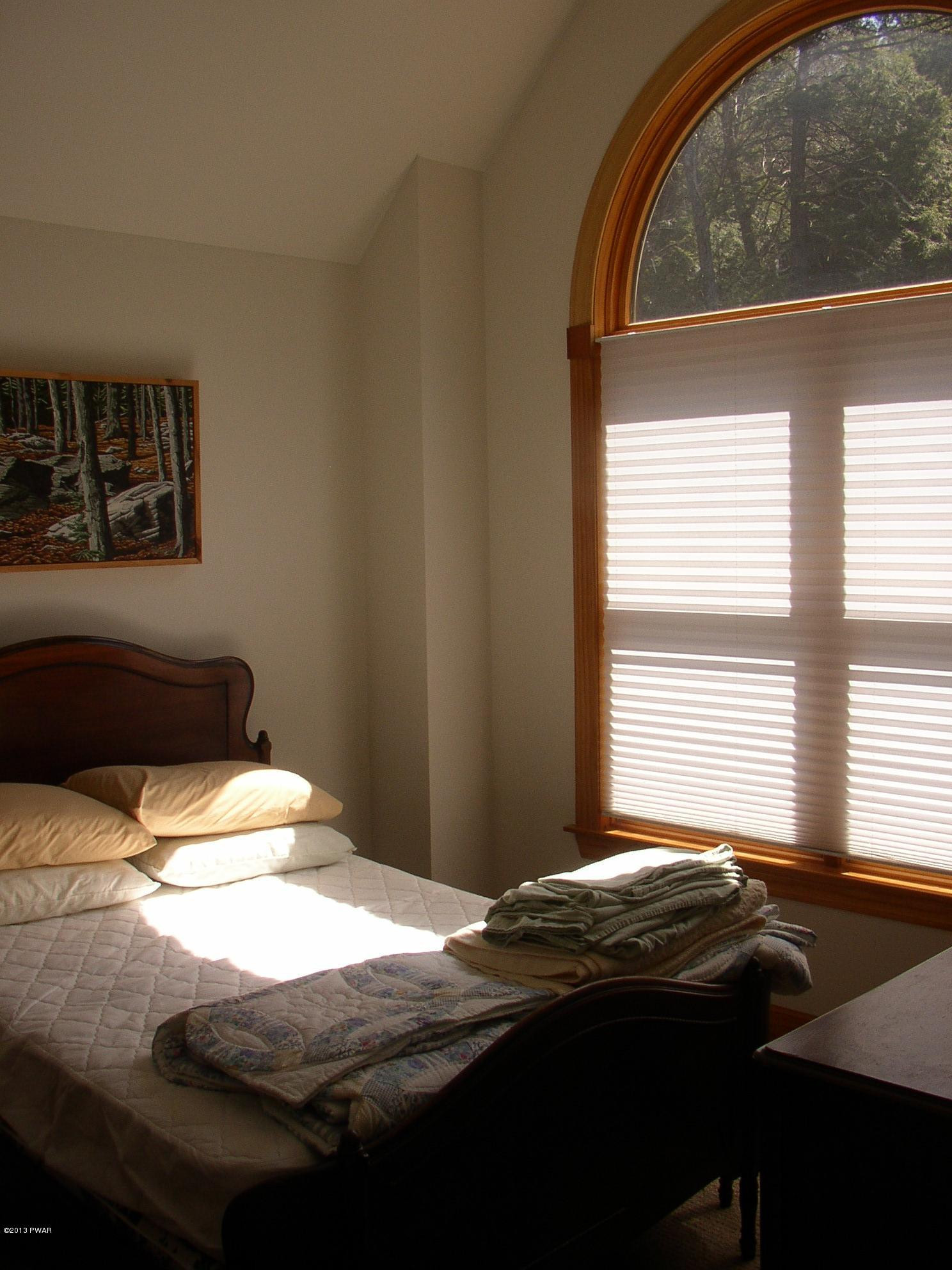 129 Mill Ridge Drive Milford, PA 18337 - Photo 24 of 35