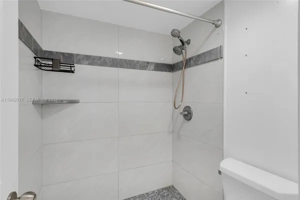 $2,200 | 10400 Southwest 108th Avenue, Unit A413, Miami, FL 33176
