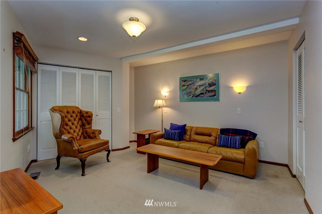 270 Briar Road Bellingham, WA 98225 - Photo 3 of 25 Gallery Image 3