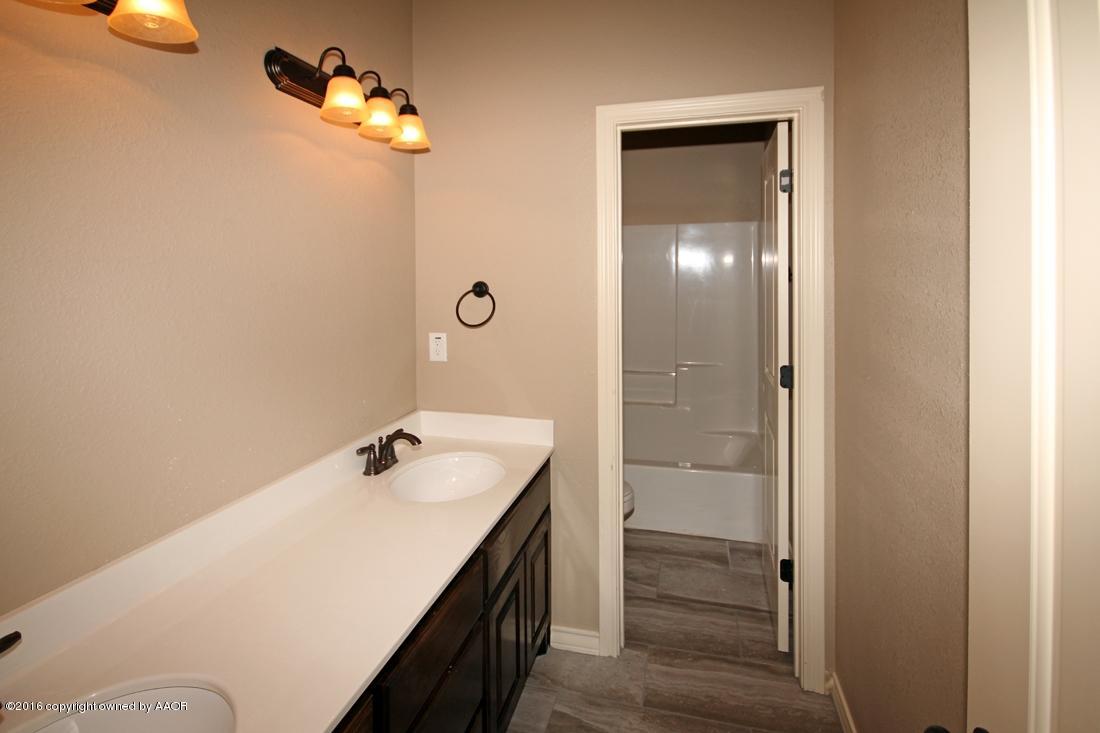 17800 Stone Creek Road Bushland, TX 79124 - Photo 24 of 29 Bathroom by 4th Bedroom