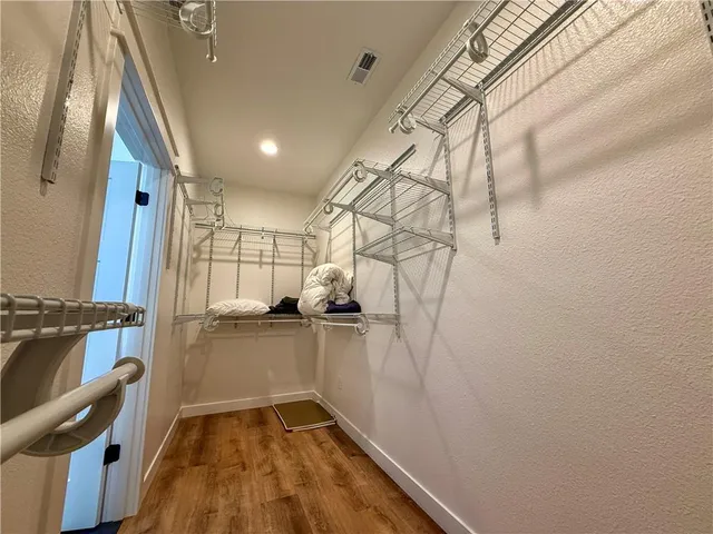 $695,000 | 21017 South Ratner Road, Overbrook, KS 66524