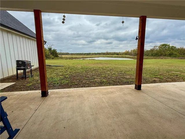 $695,000 | 21017 South Ratner Road, Overbrook, KS 66524