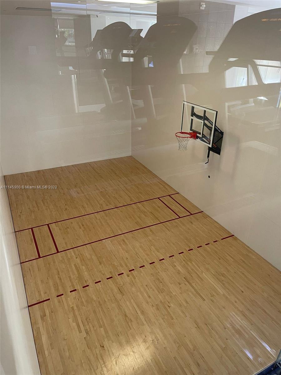 901 Brickell Key Boulevard, Unit 1005 Miami, FL 33131 - Photo 32 of 41 a bathroom with a shower