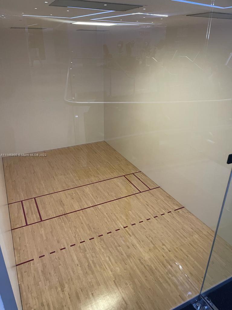 901 Brickell Key Boulevard, Unit 1005 Miami, FL 33131 - Photo 33 of 41 a view of a room