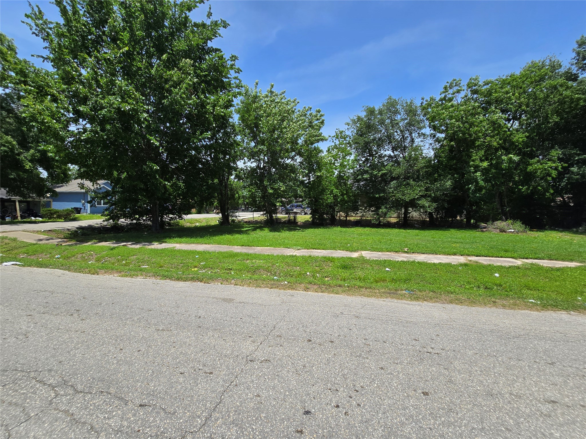 6739 Foster Street Houston, TX 77021 - Photo 4 of 5