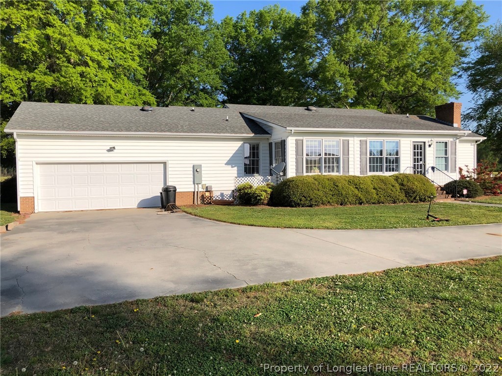 655 Wire Road Bunnlevel, NC 28323 - Photo 5 of 7 Gallery Image 5