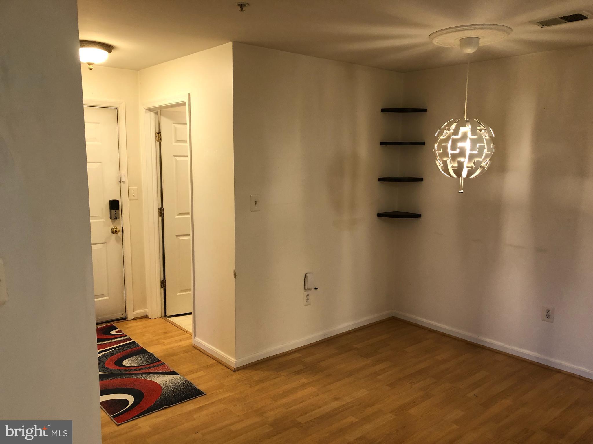 1055 Gardenview Loop, Unit 304 Woodbridge, VA 22191 - Photo 17 of 70