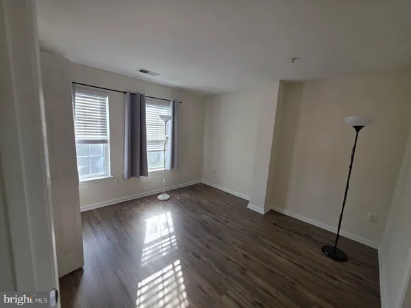 $2,250 | 1055 Gardenview Loop, Unit 304, Woodbridge, VA 22191