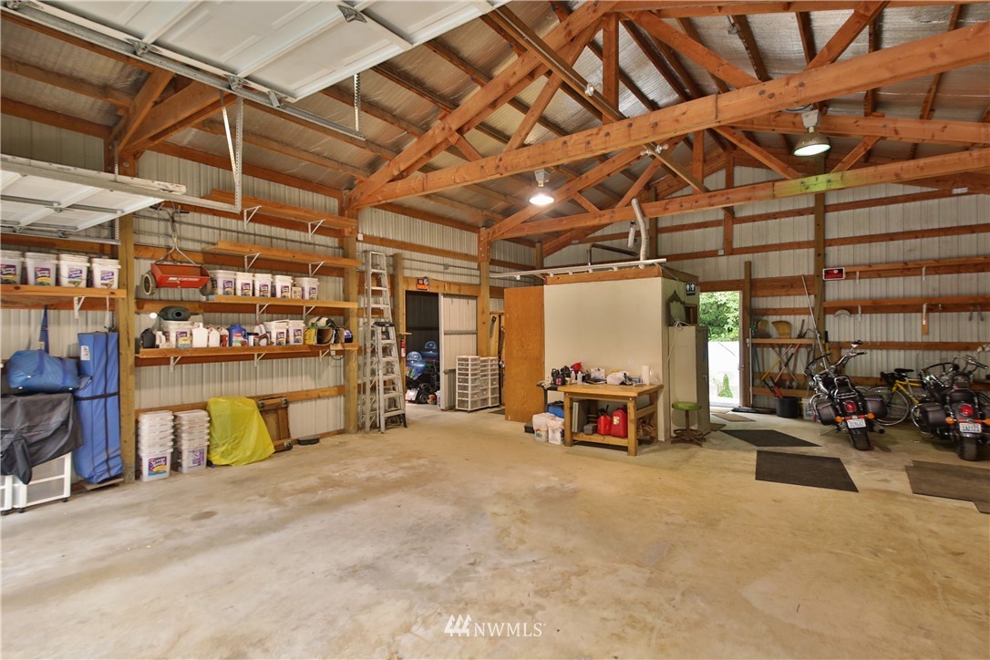 4081 Springwater Lane Clinton, WA 98236 - Photo 23 of 25 Gallery Image 23