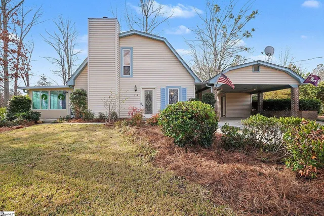 $267,000 | 113 Grant Drive, Laurens, SC 29360