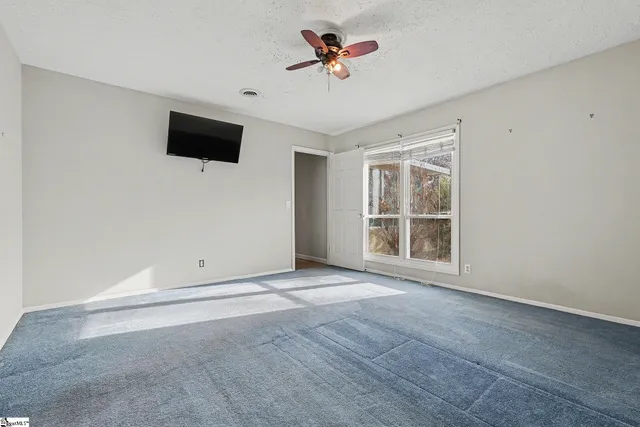 $267,000 | 113 Grant Drive, Laurens, SC 29360