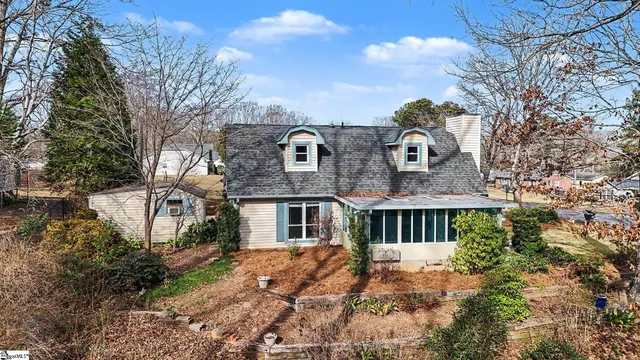 $267,000 | 113 Grant Drive, Laurens, SC 29360