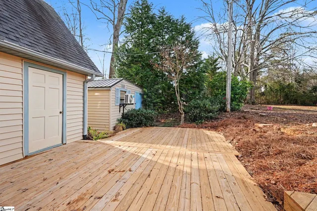 $267,000 | 113 Grant Drive, Laurens, SC 29360