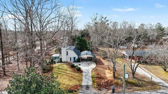 $267,000 | 113 Grant Drive, Laurens, SC 29360