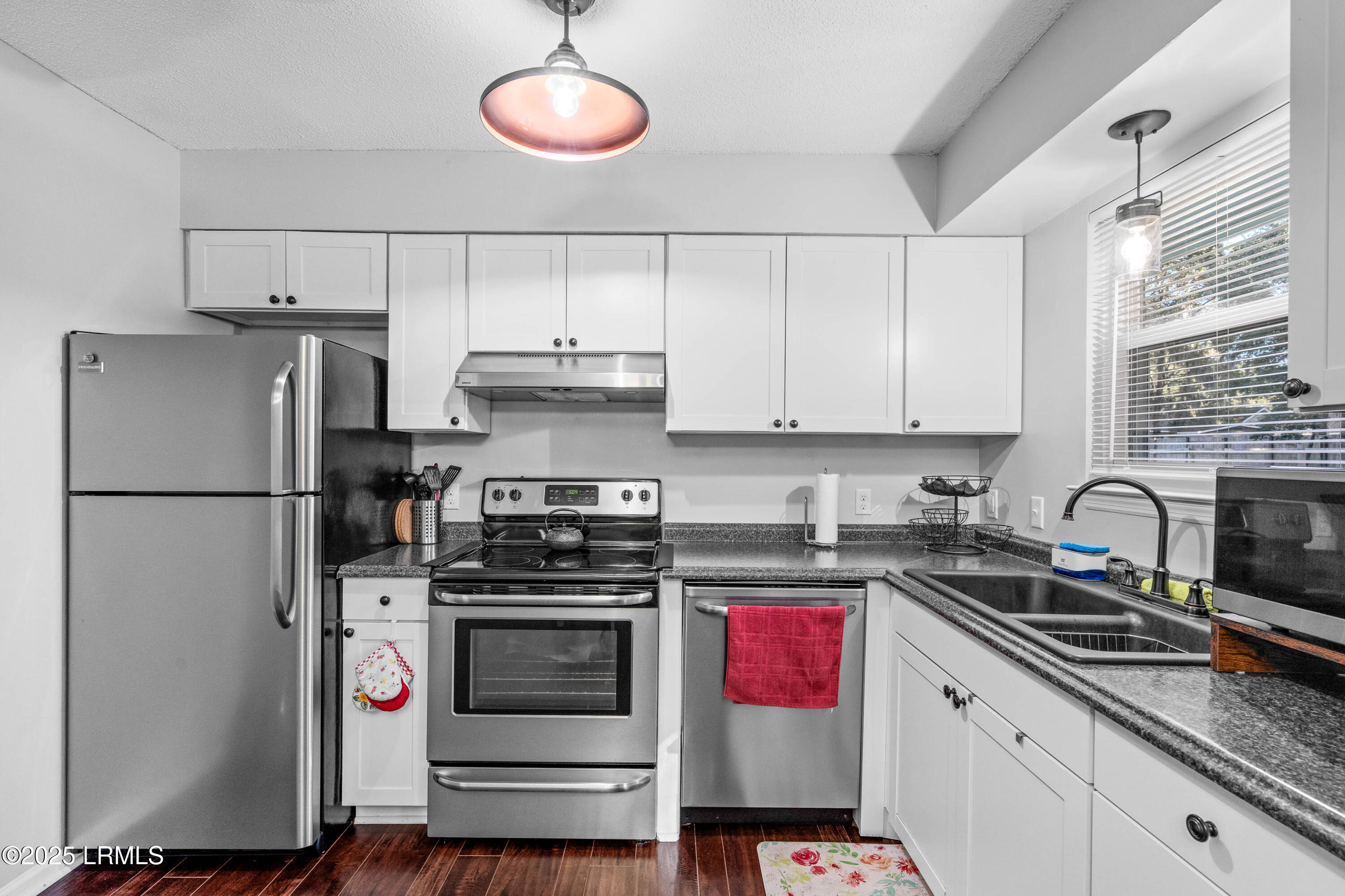 18 Hewlett Road Beaufort, SC 29907 - Photo 13 of 31 18 Hewlett-20 - Copy