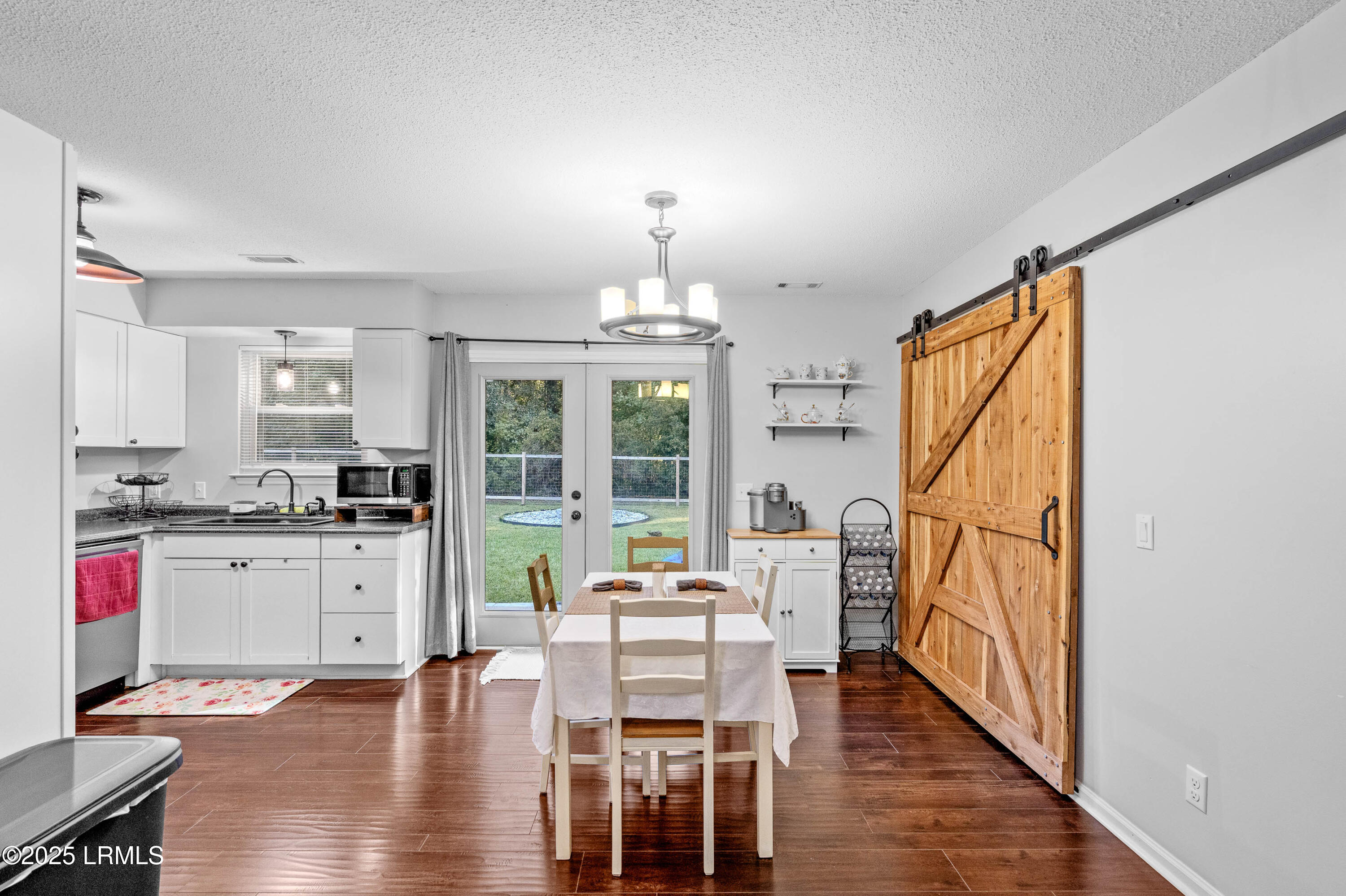 18 Hewlett Road Beaufort, SC 29907 - Photo 9 of 31 18 Hewlett-16