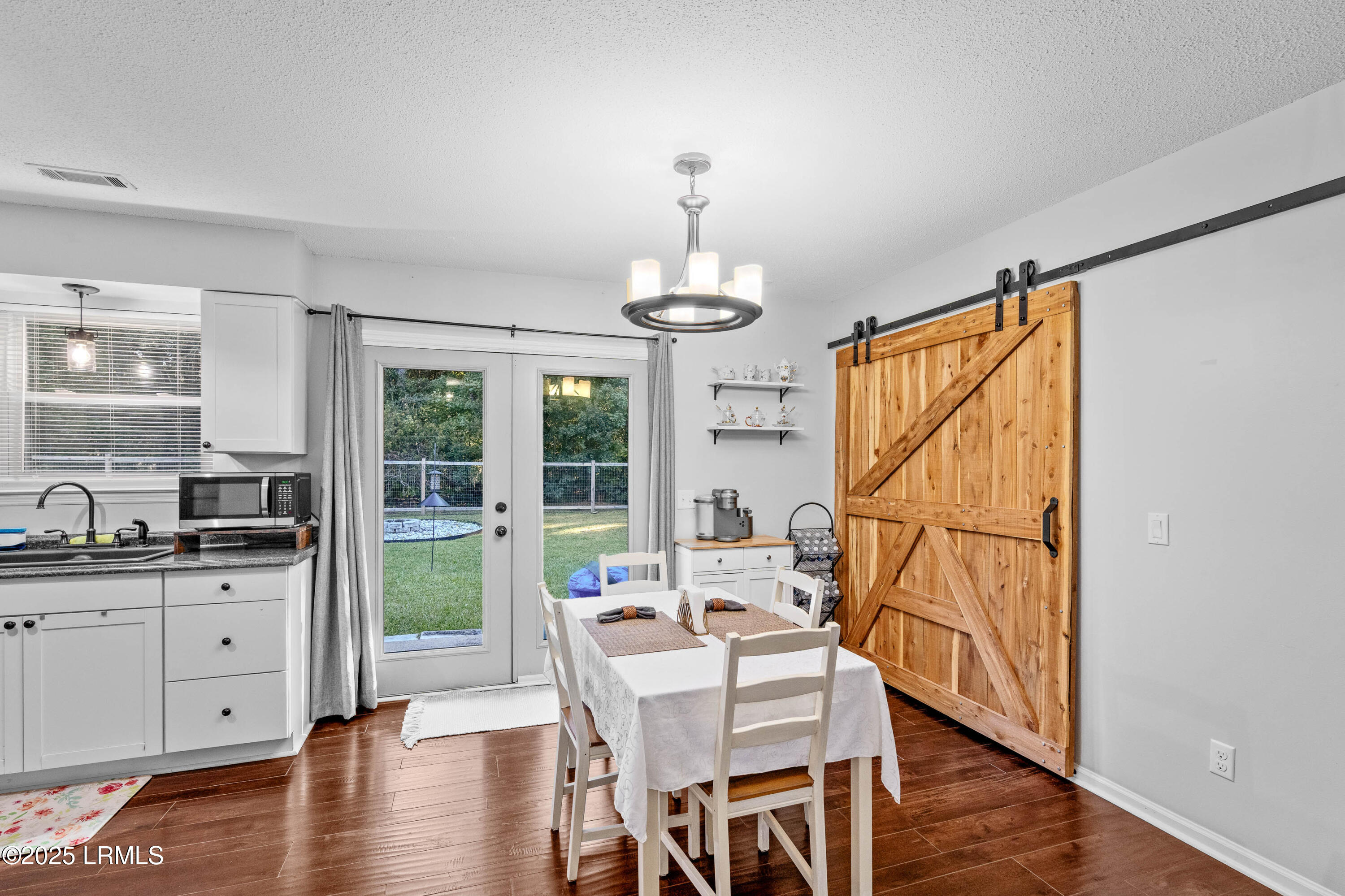 18 Hewlett Road Beaufort, SC 29907 - Photo 10 of 31 18 Hewlett-17