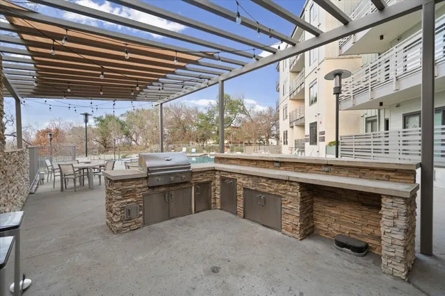 $399,000 | 3600 South Lamar Boulevard, Unit 110, Austin, TX 78704