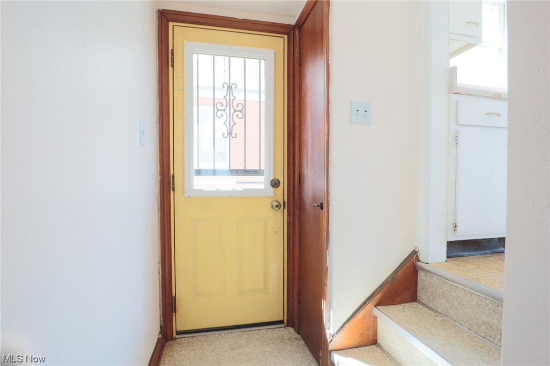 2373 South Taylor Road Cleveland, OH 44118 - Photo 11 of 33 Gallery Image 11