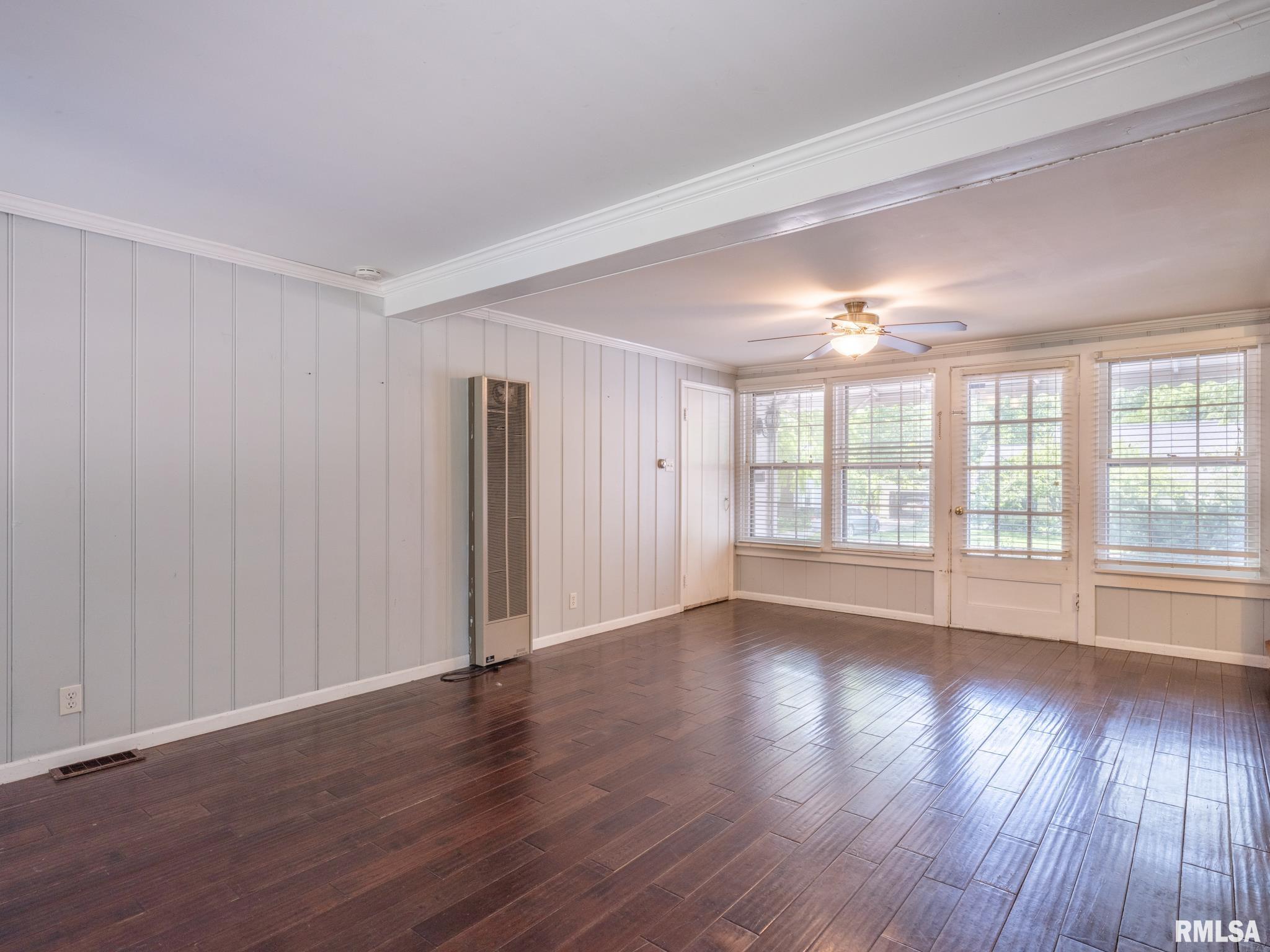 319 West Stonegate Road Peoria, IL 61614 - Photo 14 of 52 Gallery Image 14