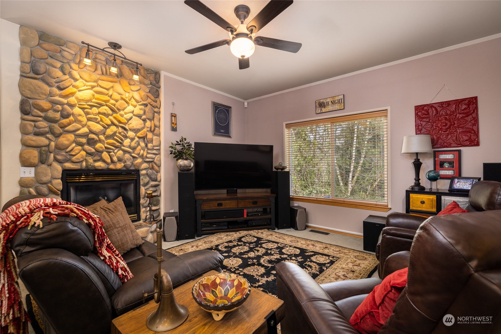 16068 Mountain View Road Mount Vernon, WA 98274 - Photo 7 of 20 Gallery Image 7
