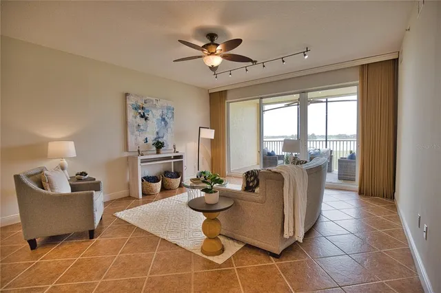 $474,900 | 6360 Water Crest Way, Unit 203, Lakewood Ranch, FL 34202