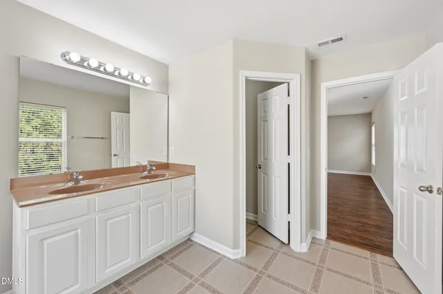 $425,000 | 229 Georgetowne Drive, Clayton, NC 27520