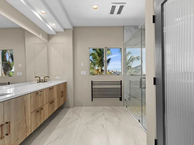 $25,000 | 621 Belle Isle Avenue, Belleair Beach, FL 33786