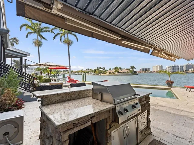 $25,000 | 621 Belle Isle Avenue, Belleair Beach, FL 33786