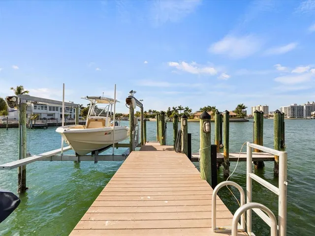 $25,000 | 621 Belle Isle Avenue, Belleair Beach, FL 33786