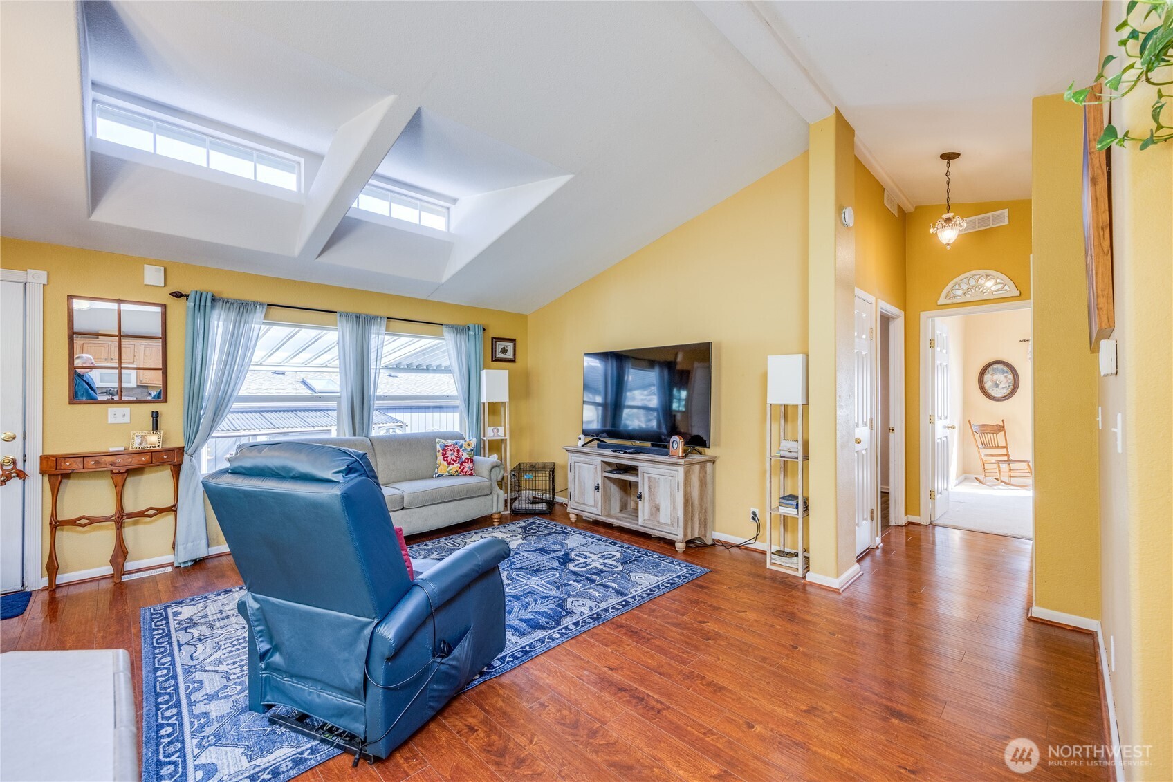 600 Northeast Lincoln Road, Unit 35 Poulsbo, WA 98370 - Photo 5 of 26