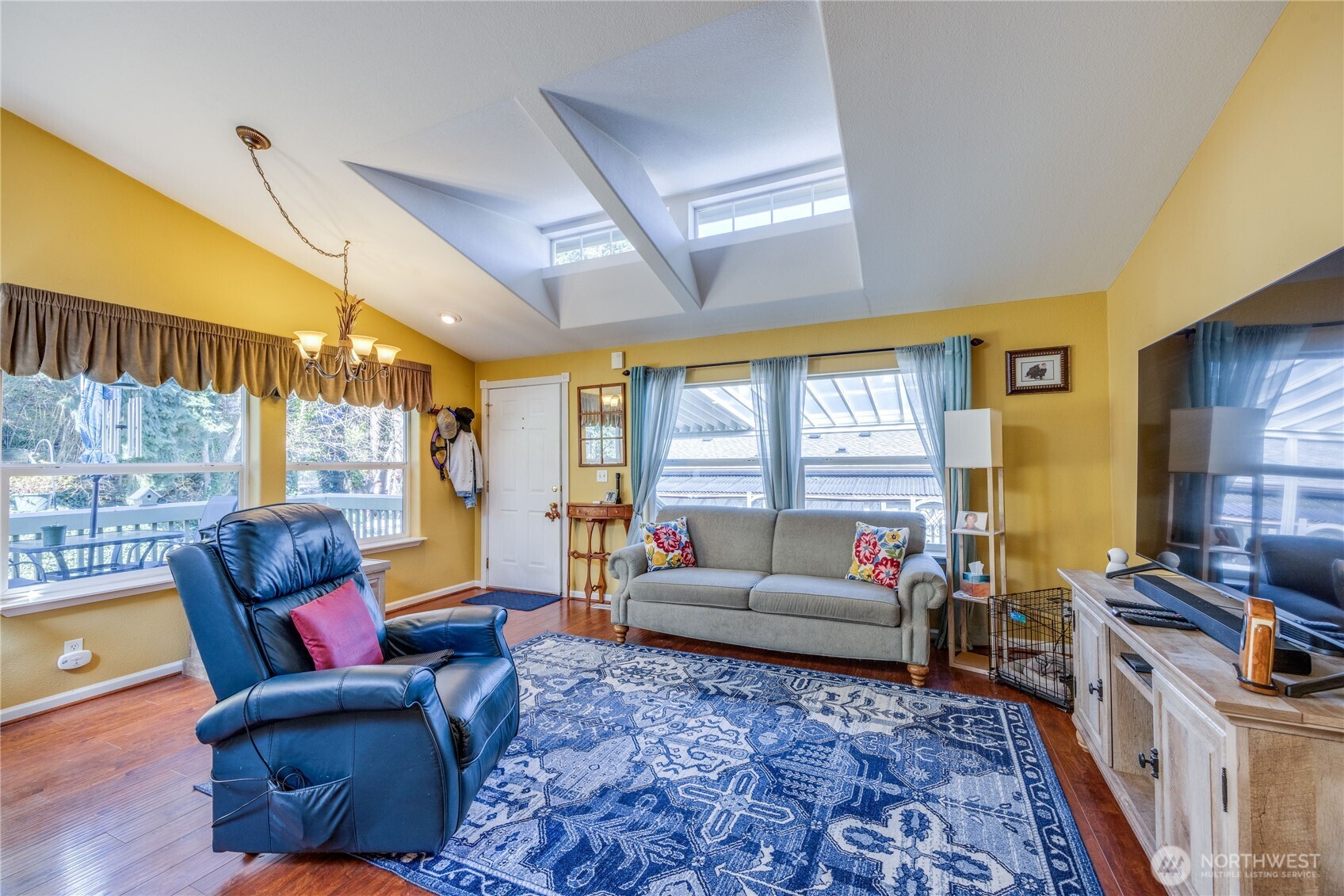 600 Northeast Lincoln Road, Unit 35 Poulsbo, WA 98370 - Photo 6 of 26