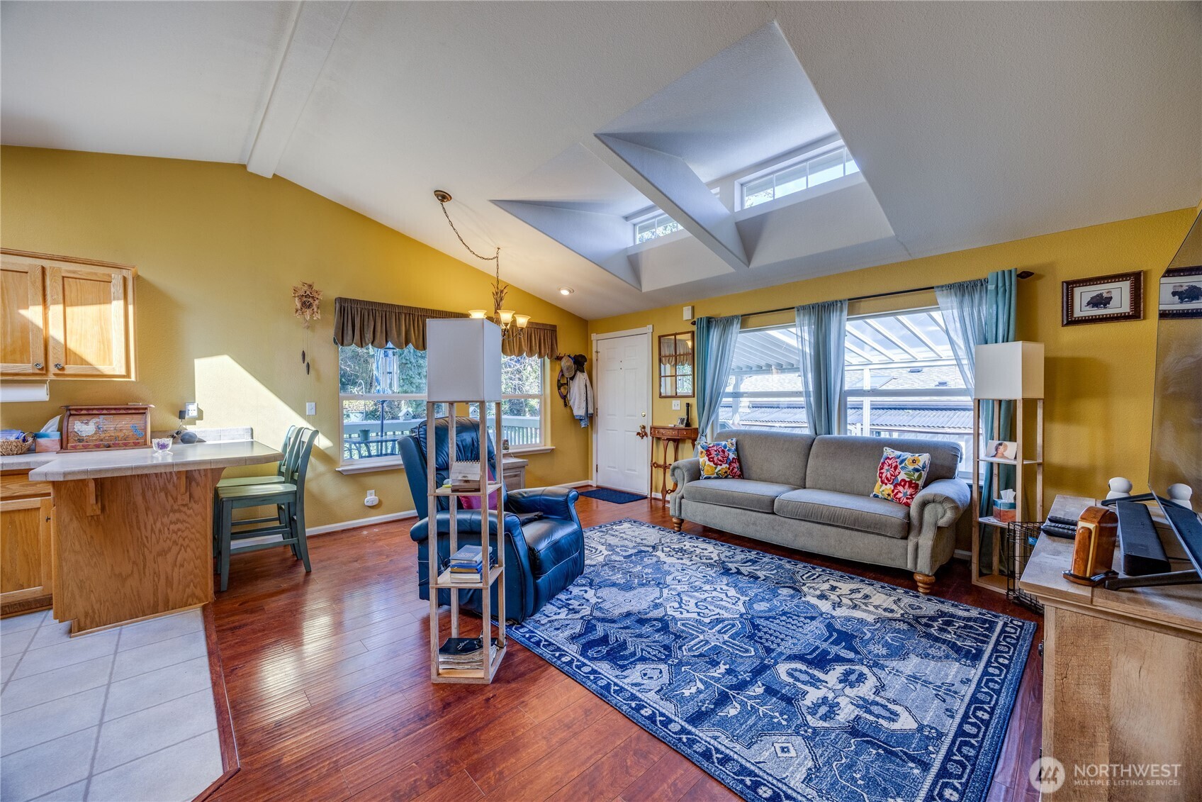 600 Northeast Lincoln Road, Unit 35 Poulsbo, WA 98370 - Photo 7 of 26