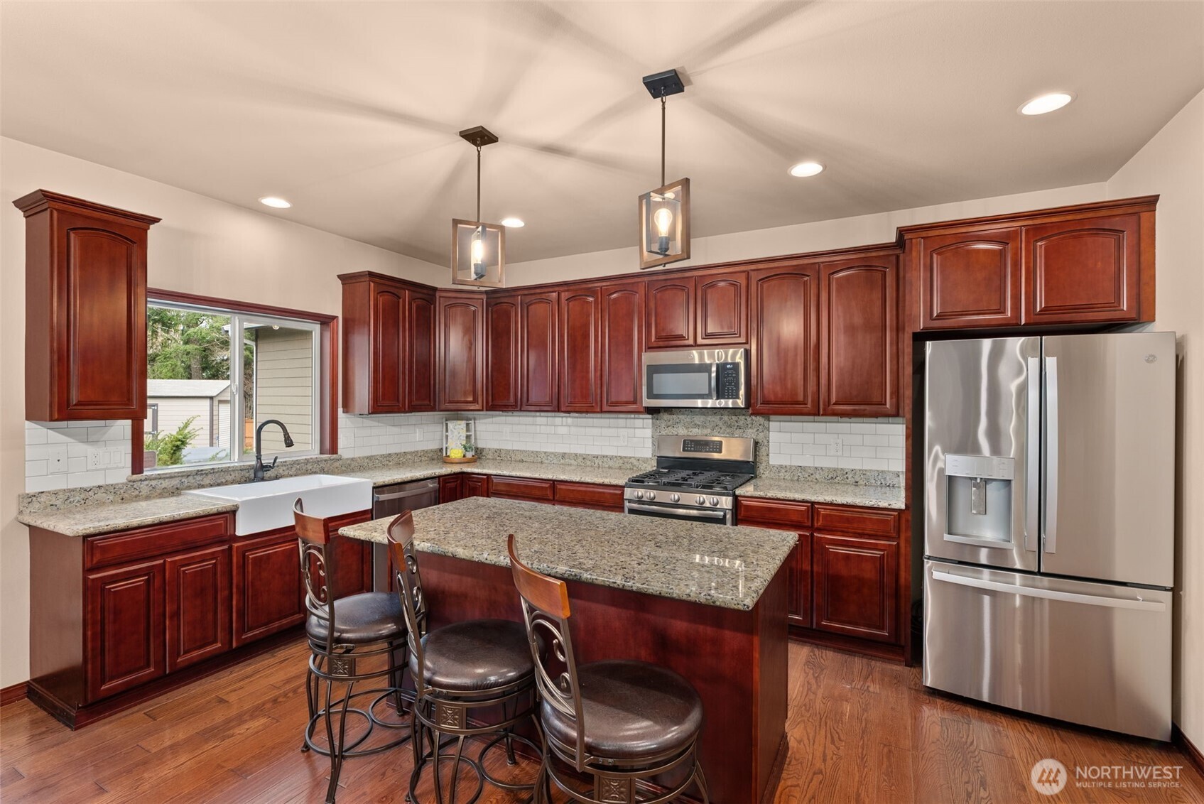 9220 Fox Ridge Lane Southeast Olympia, WA 98513 - Photo 11 of 40