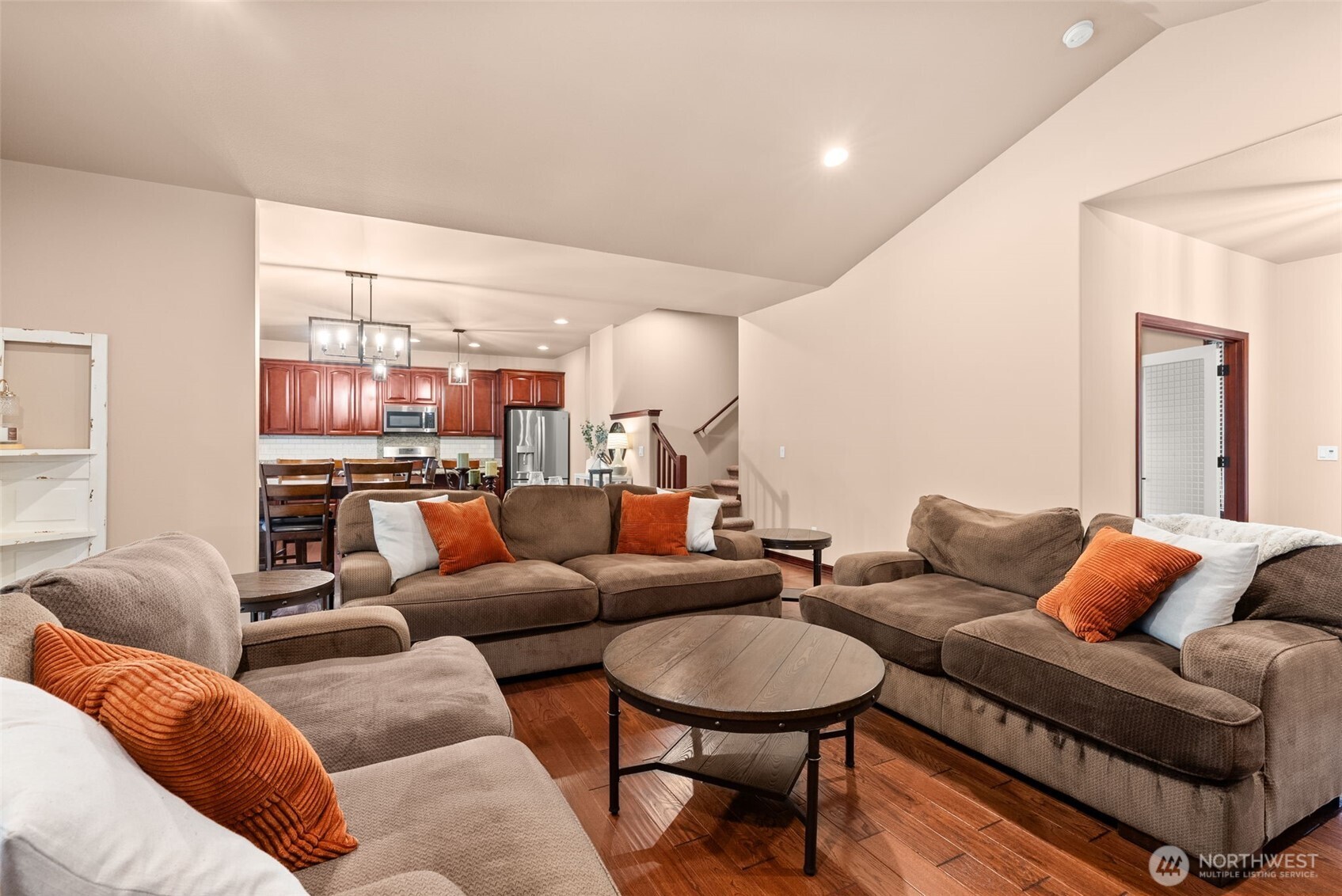 9220 Fox Ridge Lane Southeast Olympia, WA 98513 - Photo 10 of 40