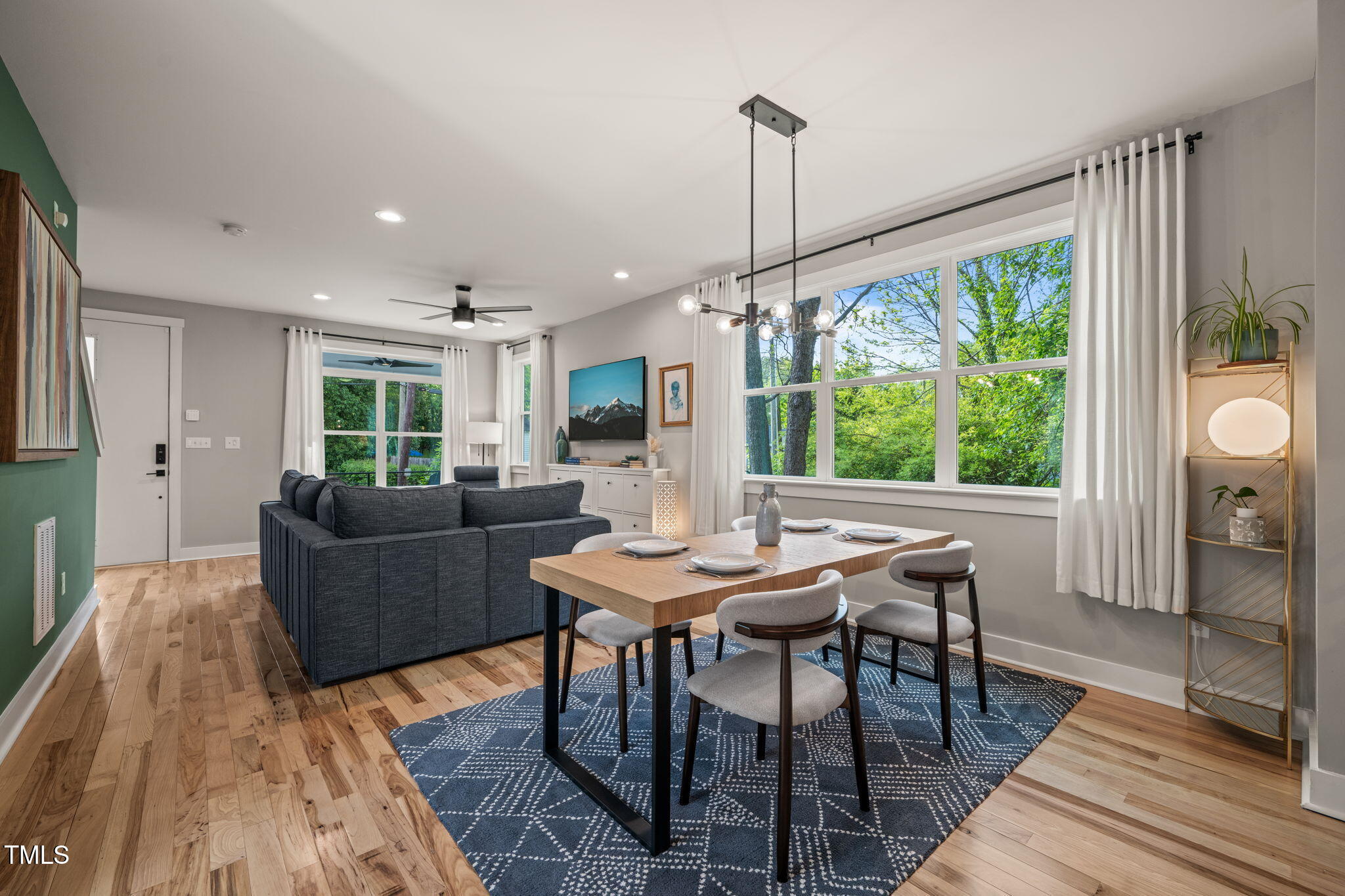 1202 South Bloodworth Street Raleigh, NC 27601 - Photo 10 of 43 10-web-or-mls-DSC00456