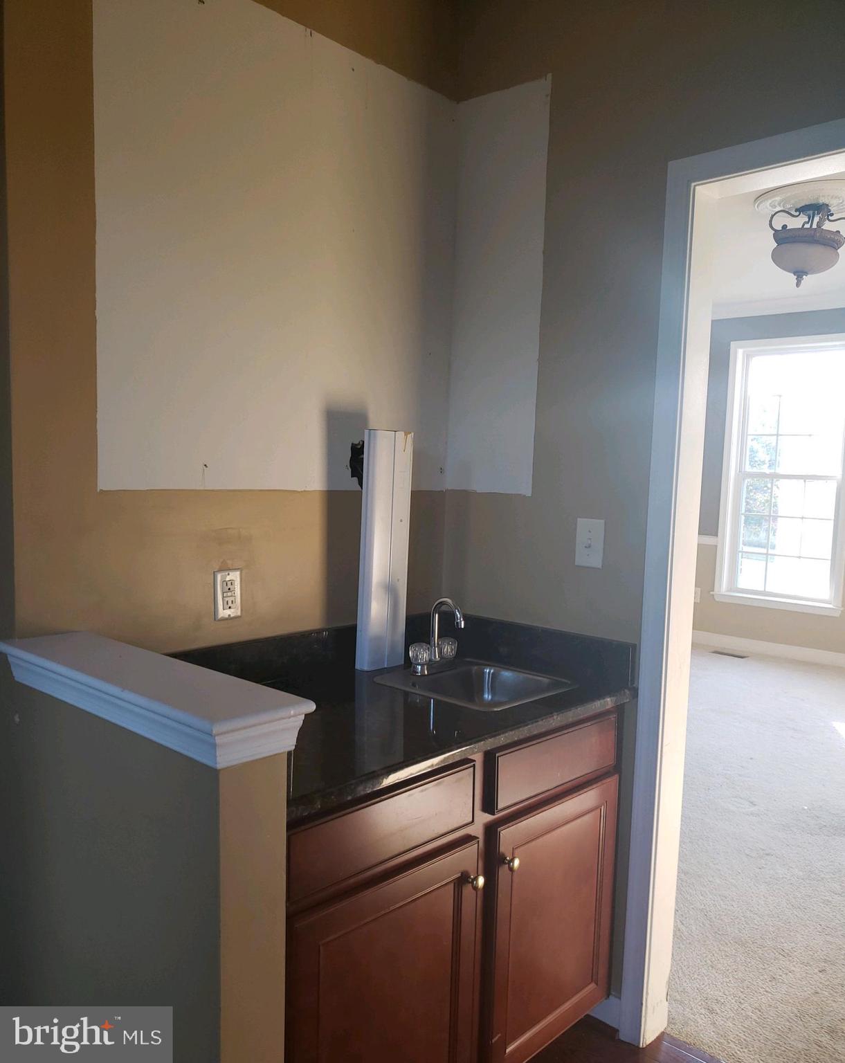 8114 Dotty Road Baltimore, MD 21237 - Photo 12 of 33 Gallery Image 12