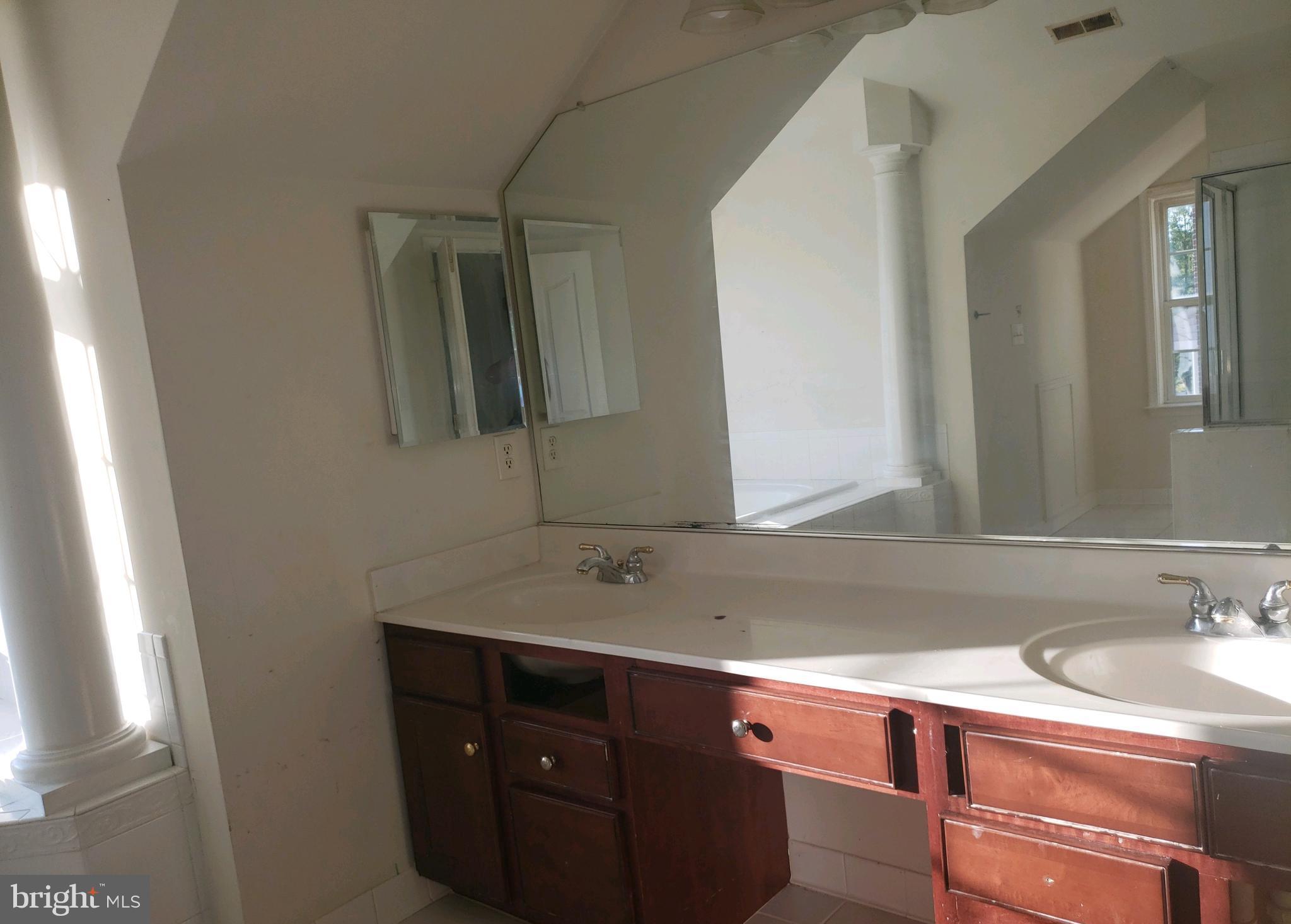 8114 Dotty Road Baltimore, MD 21237 - Photo 31 of 33 Gallery Image 31