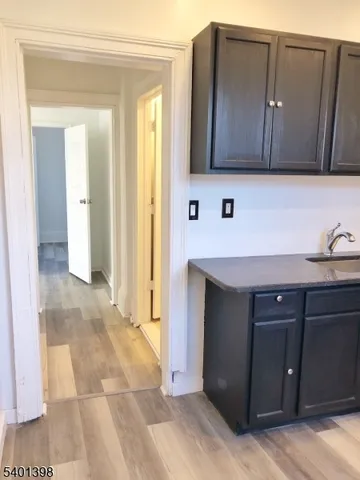 $2,400 | 227 East 3rd Avenue, Unit 2, Roselle, NJ 07203