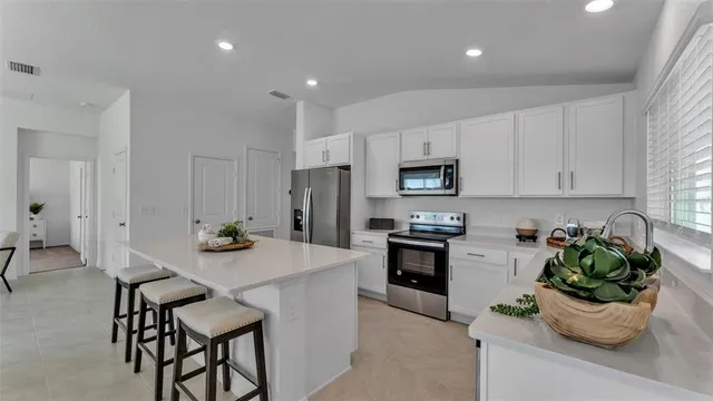 $2,000 | 204 Rivermill Way, Lake Wales, FL 33859