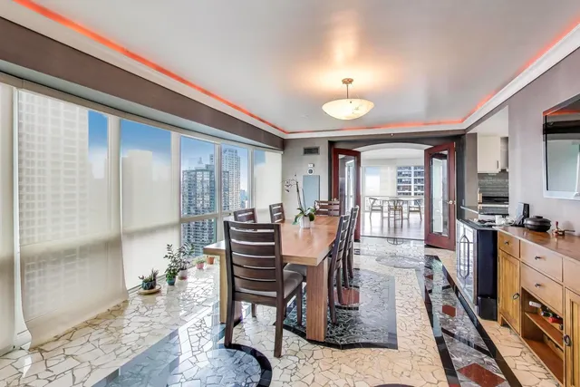 $1,388,000 | 100 East Huron Street, Unit 3505, Chicago, IL 60611