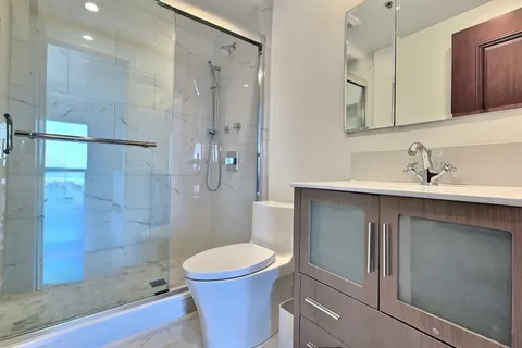 $1,388,000 | 100 East Huron Street, Unit 3505, Chicago, IL 60611