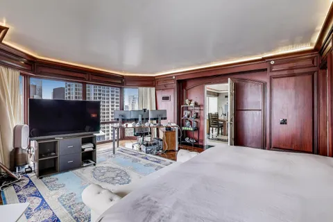 $1,388,000 | 100 East Huron Street, Unit 3505, Chicago, IL 60611