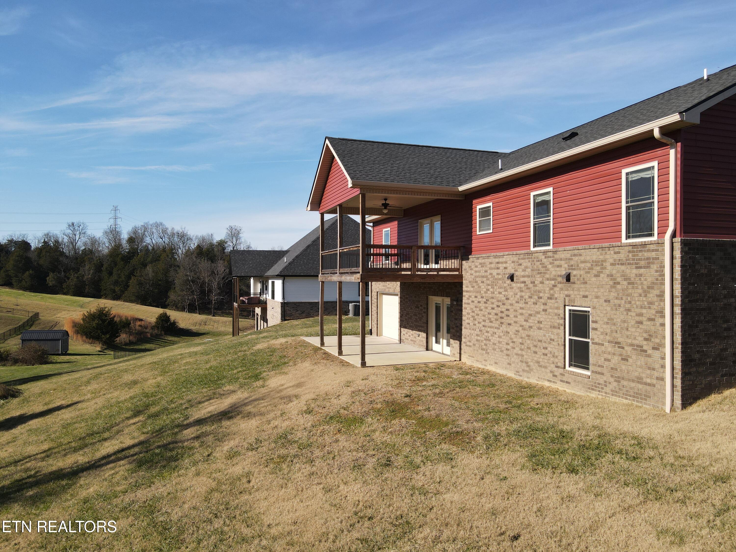 283 Hillendale Lane Jonesborough, TN 37659 - Photo 8 of 54 dji_fly_20251220_131408_263_176625524622
