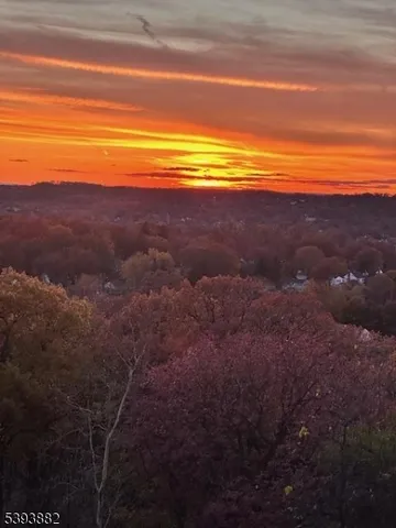 $869,000 | 2 Claridge Drive, Unit 5CW, Verona, NJ 07044