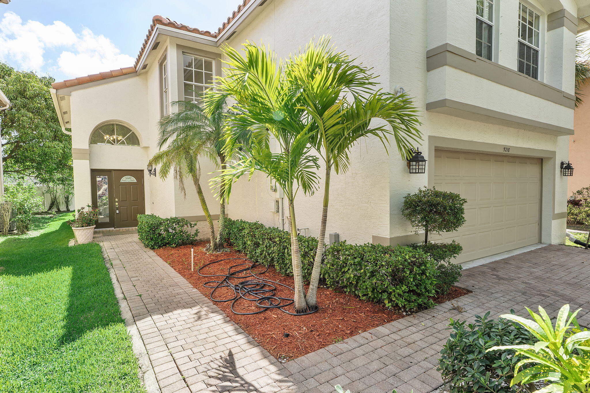 5218 Rising Comet Lane Greenacres, FL 33463 - Photo 2 of 38 37-web-or-mls-DSC01652