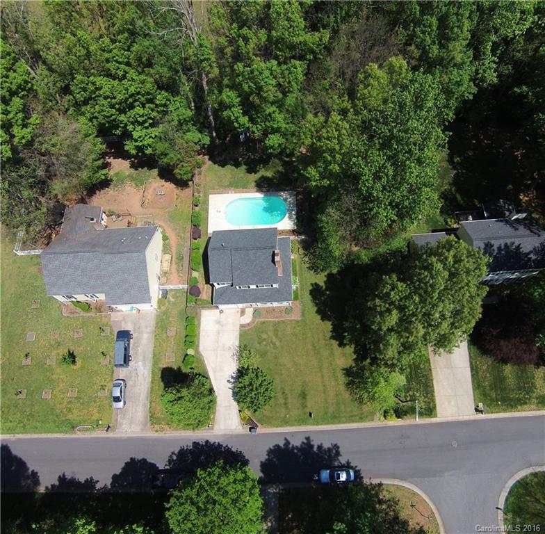601 Canadice Road Huntersville, NC 28078 - Photo 3 of 24 Gallery Image 3
