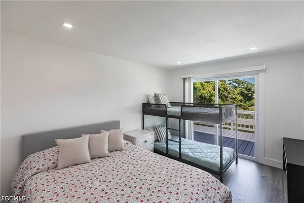 $6,000 | 15410 Allen Way, Fort Myers, FL 33908