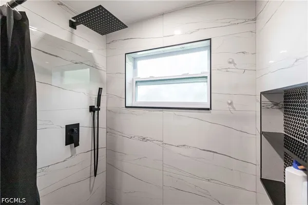 $6,000 | 15410 Allen Way, Fort Myers, FL 33908